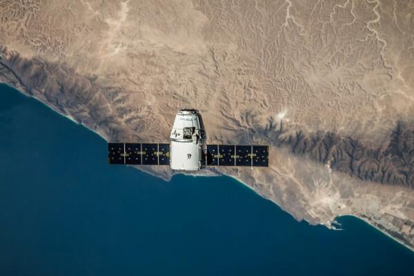 重慶建成衛(wèi)星導(dǎo)航定位基準(zhǔn)服務(wù)系統(tǒng)基準(zhǔn)站59個(gè)，與周邊共享共計(jì)116個(gè)