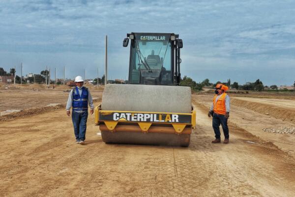 GNSS定位技術(shù)在壓路機、挖掘機等工程機械中的智能應(yīng)用