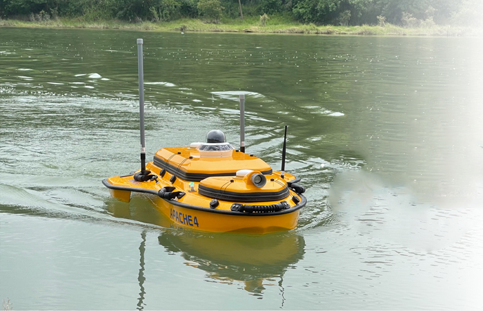 華測(cè)—華微4號(hào)水文測(cè)驗(yàn)船